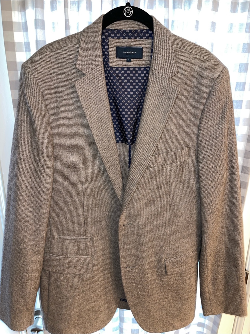 7 Diamonds Gray Herringbone Sport Coat with Navy Patterned Lining 42S Medium